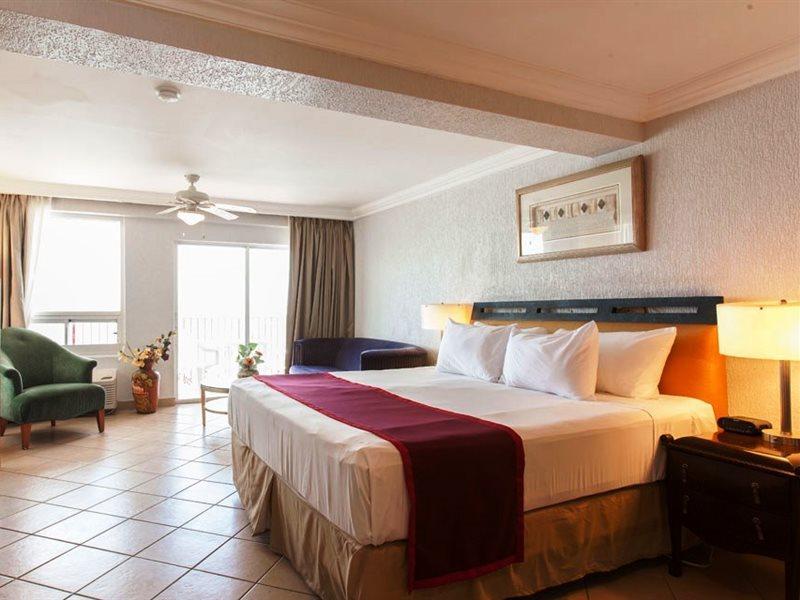 Ramada By Wyndham Princess Belize City Otel Dış mekan fotoğraf