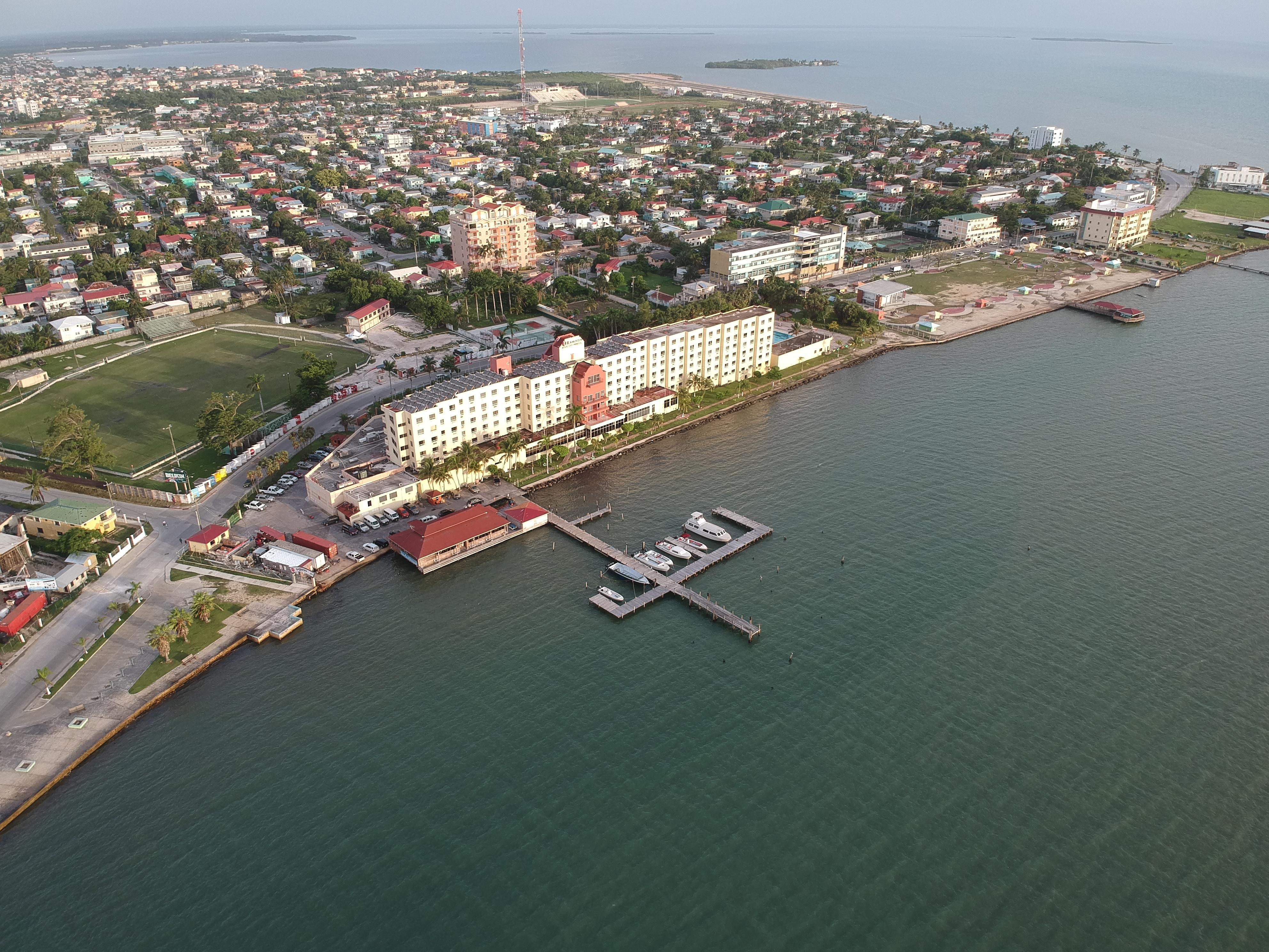 Ramada By Wyndham Princess Belize City Otel Dış mekan fotoğraf