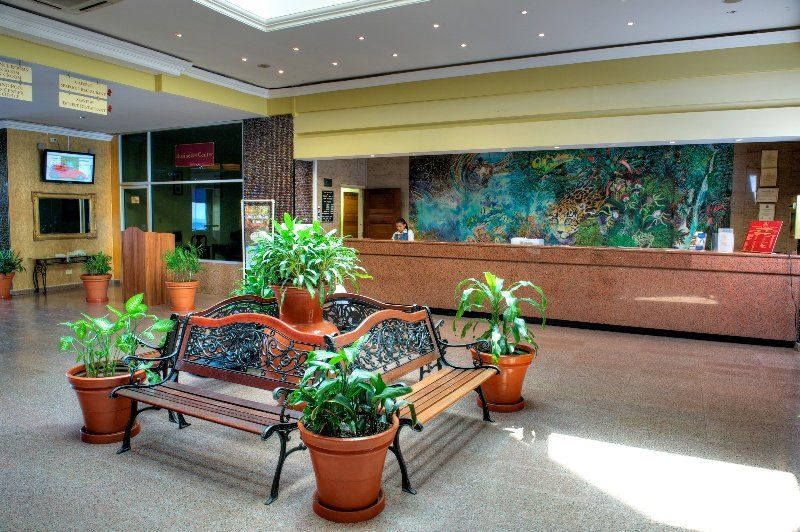 Ramada By Wyndham Princess Belize City Otel İç mekan fotoğraf