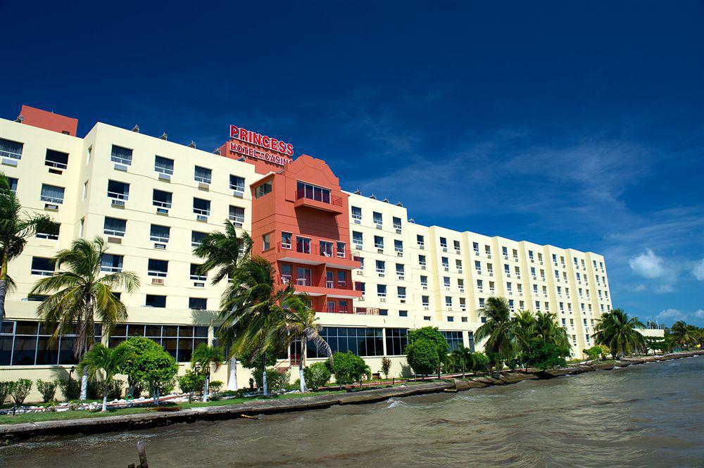 Ramada By Wyndham Princess Belize City Otel Dış mekan fotoğraf